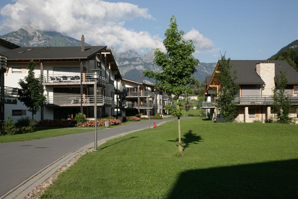Resort Walensee Appartements Unterterzen Exteriör bild